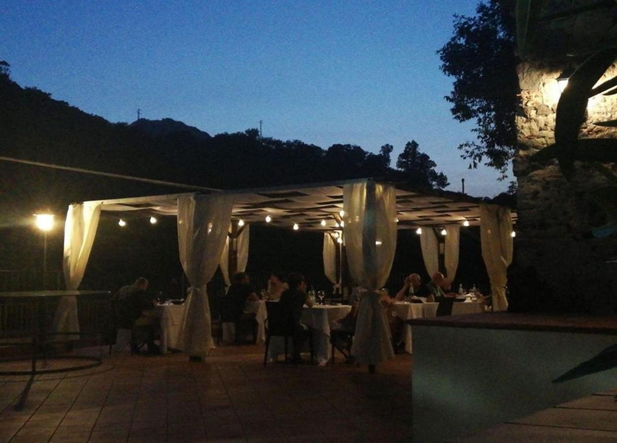 Il Borgo Country Resort Castiglione De Sicilia Exterior foto
