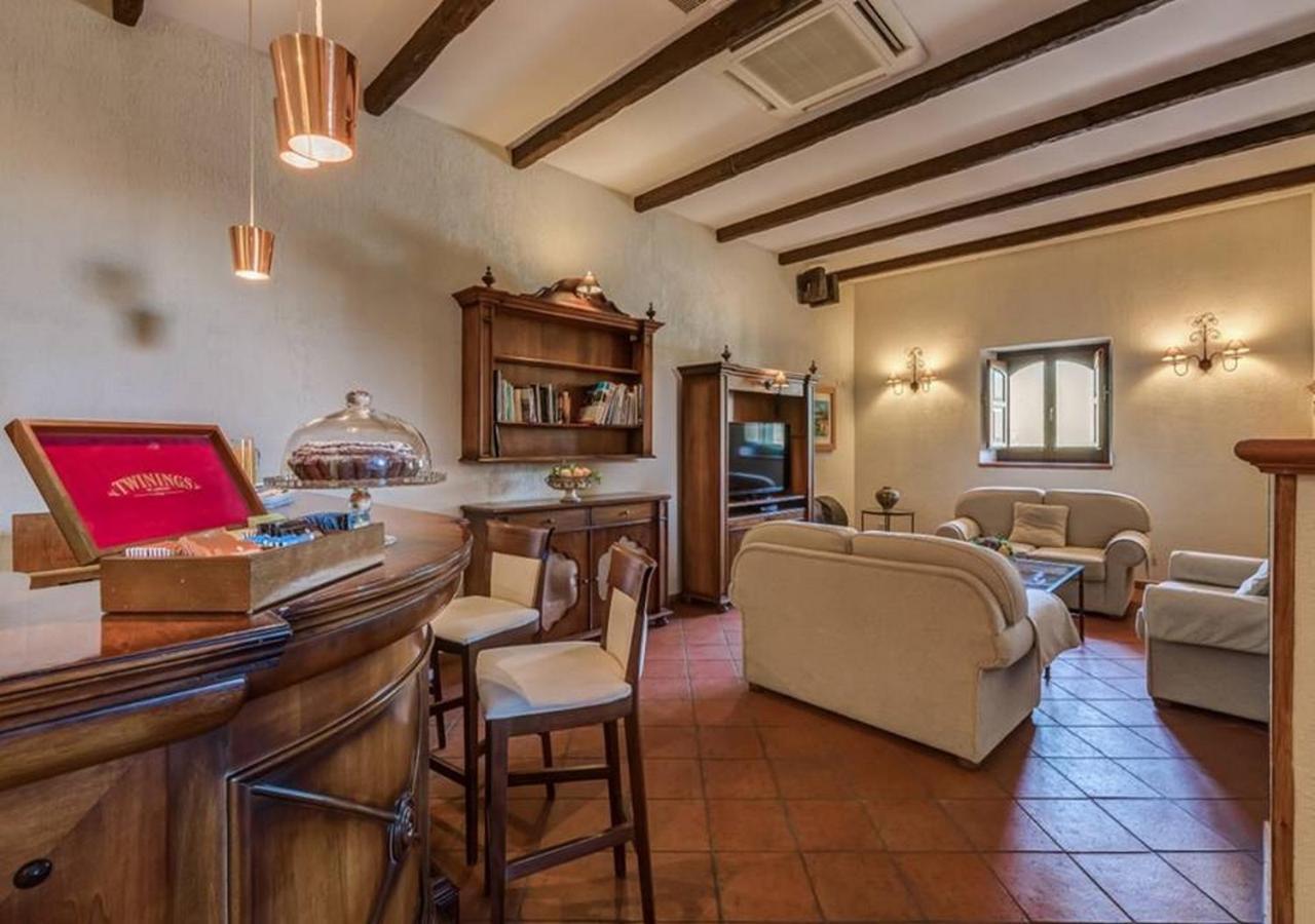 Il Borgo Country Resort Castiglione De Sicilia Exterior foto