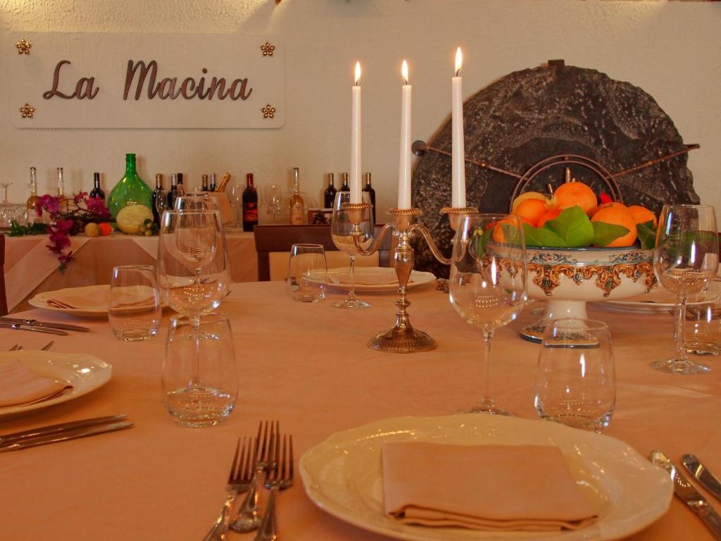 Il Borgo Country Resort Castiglione De Sicilia Exterior foto